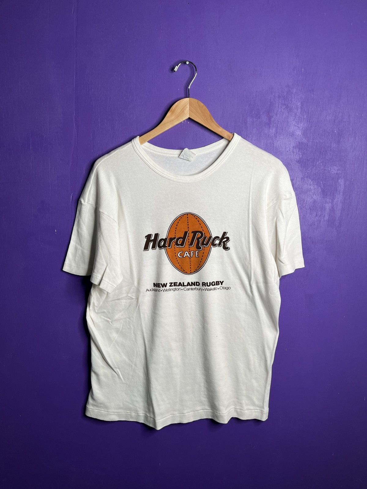 Vintage Vintage 80s Hard Ruck cafe New Zealand rugby t-shirt Size US L / EU 52-54 / 3 - 1 Thumbnail