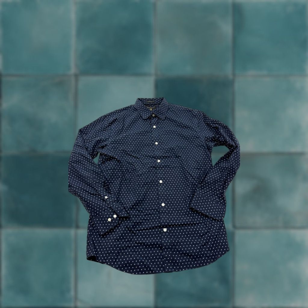 Banana Republic Banana Republic Shirt Mens Large Blue Non-Iron Dress Shirt Size US L / EU 52-54 / 3 - 1 Thumbnail