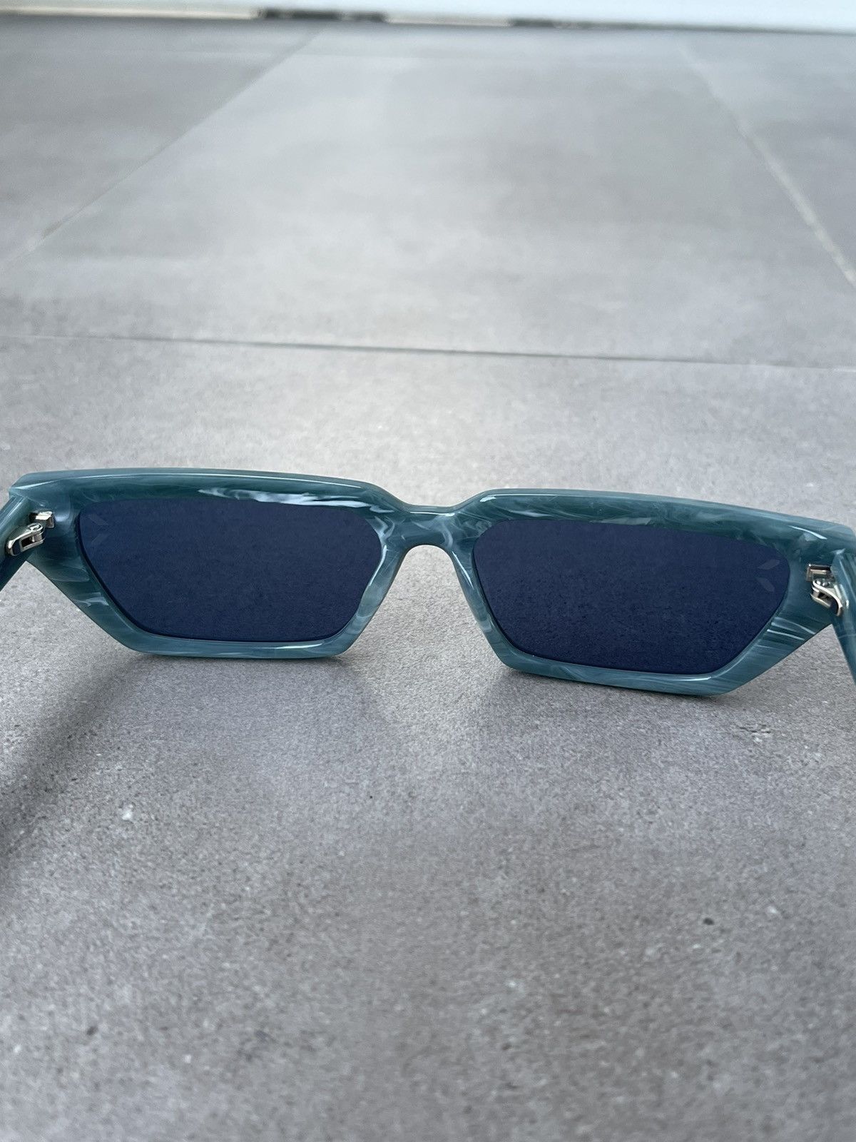 Alexander McQueen !DS! Alexander Mcqueen MQ0302S Marble Turqoise Sunglasses Size ONE SIZE - 11 Thumbnail
