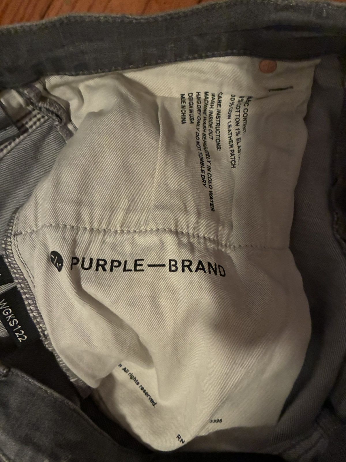 Purple Brand Purple Brand P001 Denim Gray – Worn Knee Slit Size US 31 - 8 Thumbnail