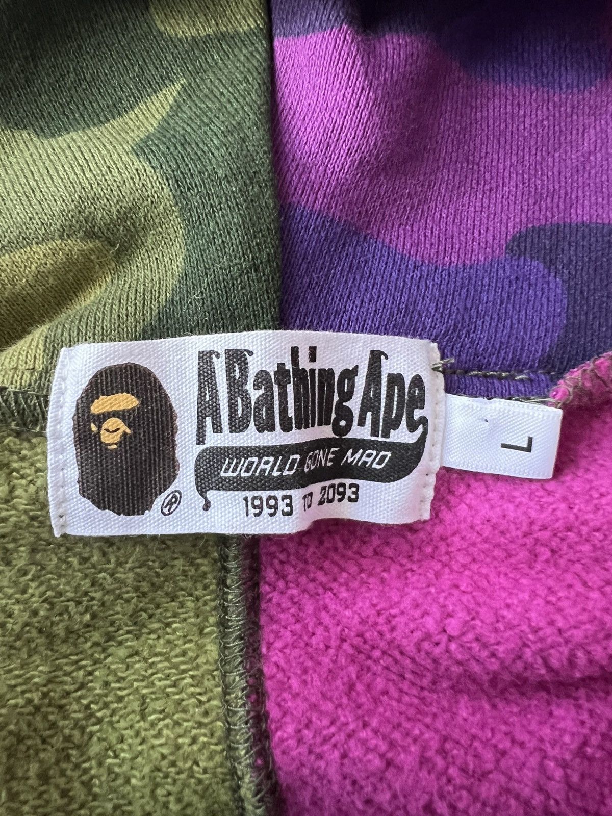 Bape FW22 BAPE Camo Color Green Purple Shark Full Zipper Hoodie Size US L / EU 52-54 / 3 - 9 Thumbnail