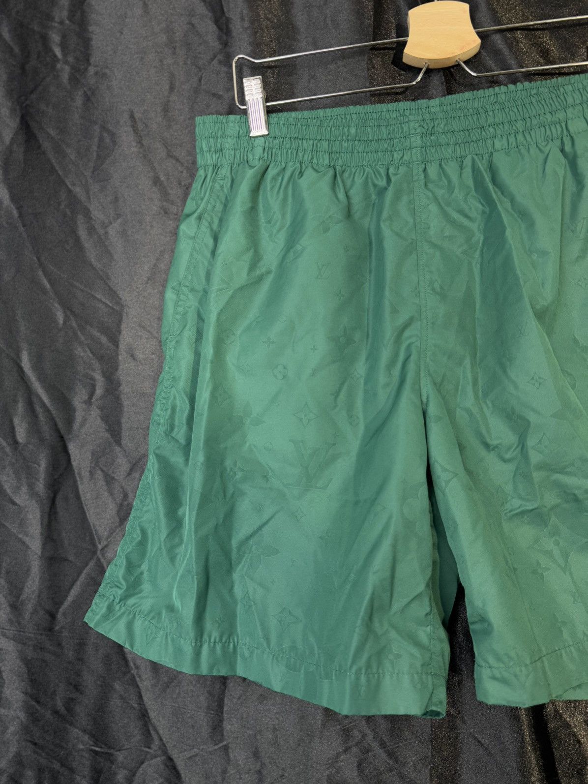 Louis Vuitton Louis Vuitton green Monogram Swimtrunks Size US 40 / EU 56 - 2 Thumbnail
