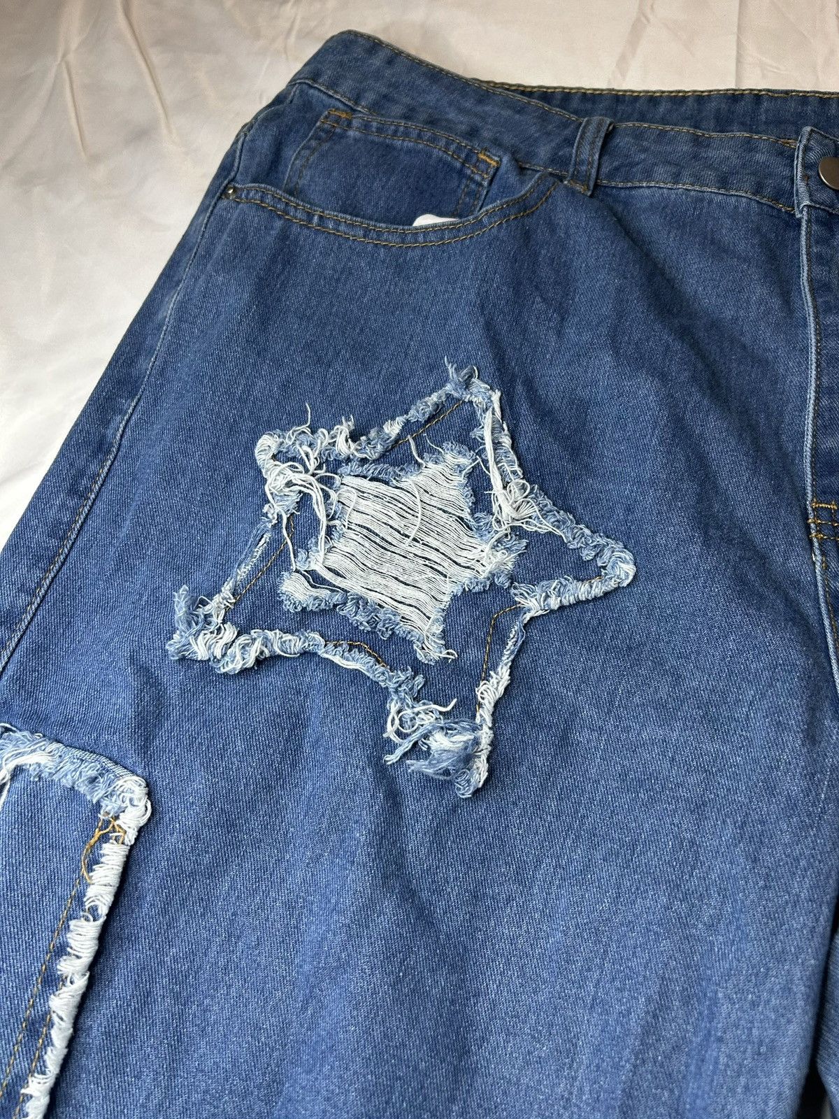Other BLUE, YELLOW, N BROWN PATCHWORK JEANS WITH A RETRO VIBE Size US 36 / EU 52 - 3 Thumbnail