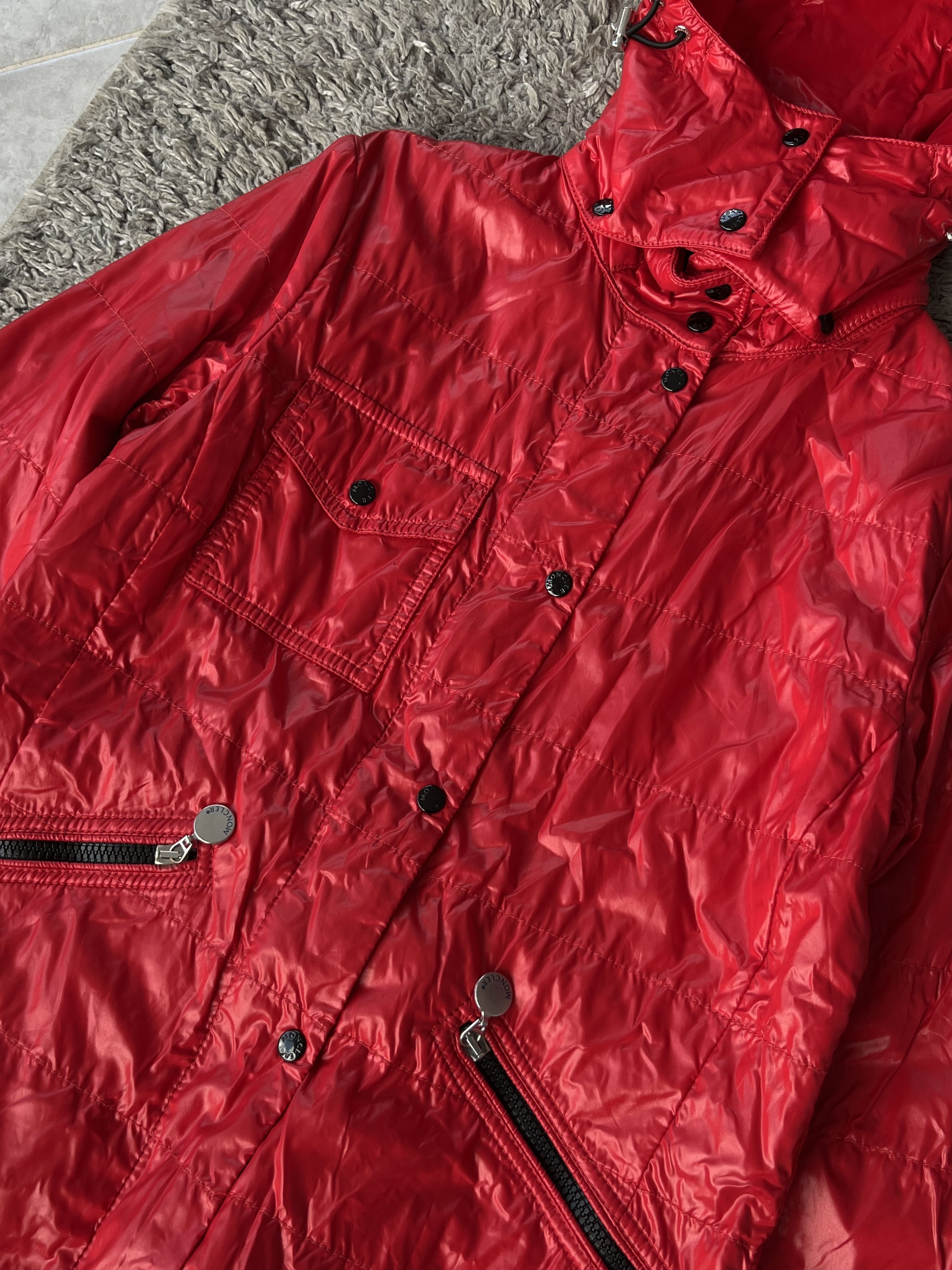 Moncler MONCLER SHINY Vintage Women Light Jacket Big Logo Very Rare Size M / US 6-8 / IT 42-44 - 6 Thumbnail