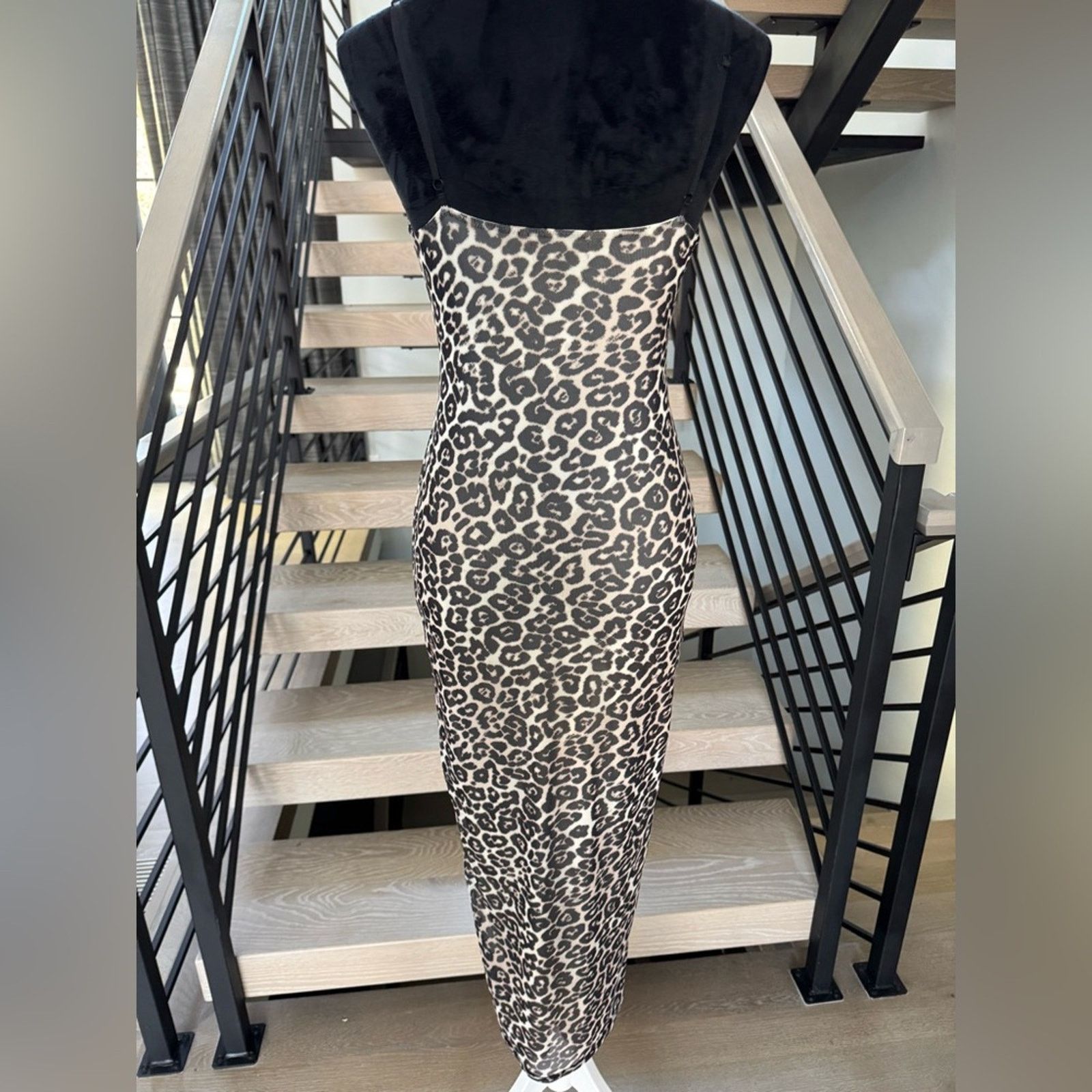 Grailed New Leopard Print Maxi Dress size S Size S / US 4 / IT 40 - 4 Thumbnail