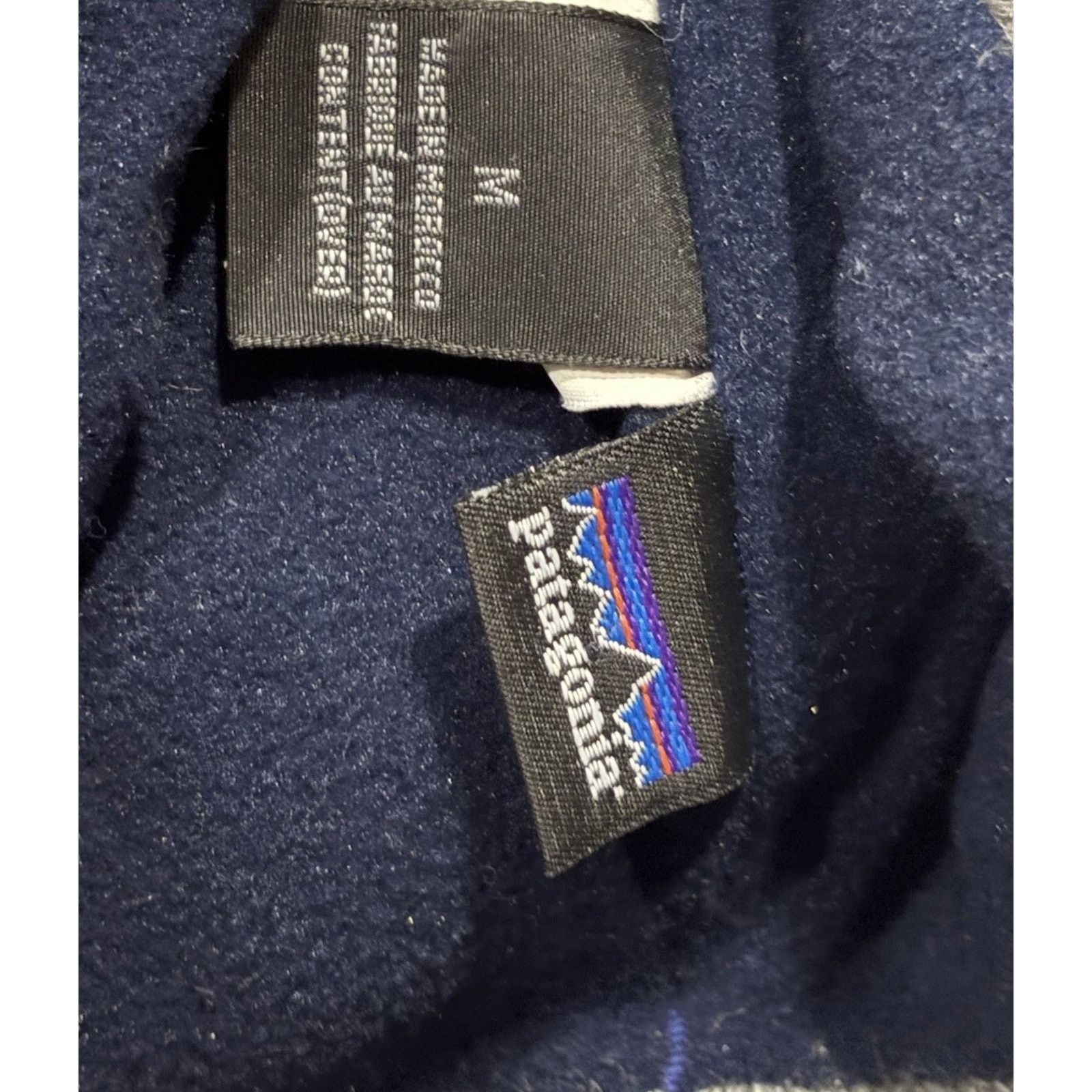Patagonia Patagonia Beanie Hat Cap Gray & Navy Fleece Size Medium Size ONE SIZE - 3 Thumbnail