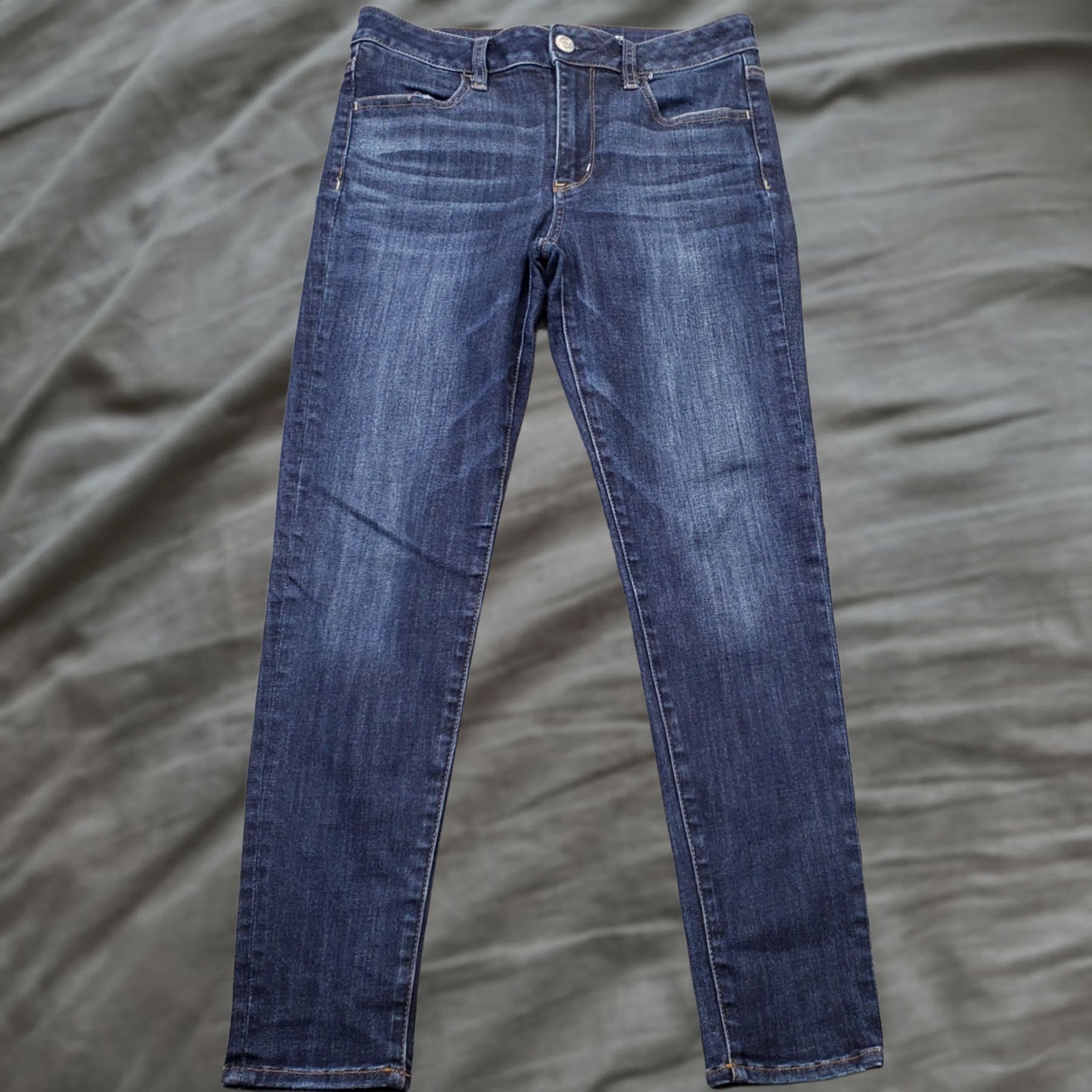 American Eagle Outfitters American Eagle Outfitters Womens Skinny Jeans 8 Short Denim Dark Wash Blue Stretch Skinny Jeans Womens 8 SHORT (EAO) Size 30" / US 8 / IT 44 - 1 Thumbnail
