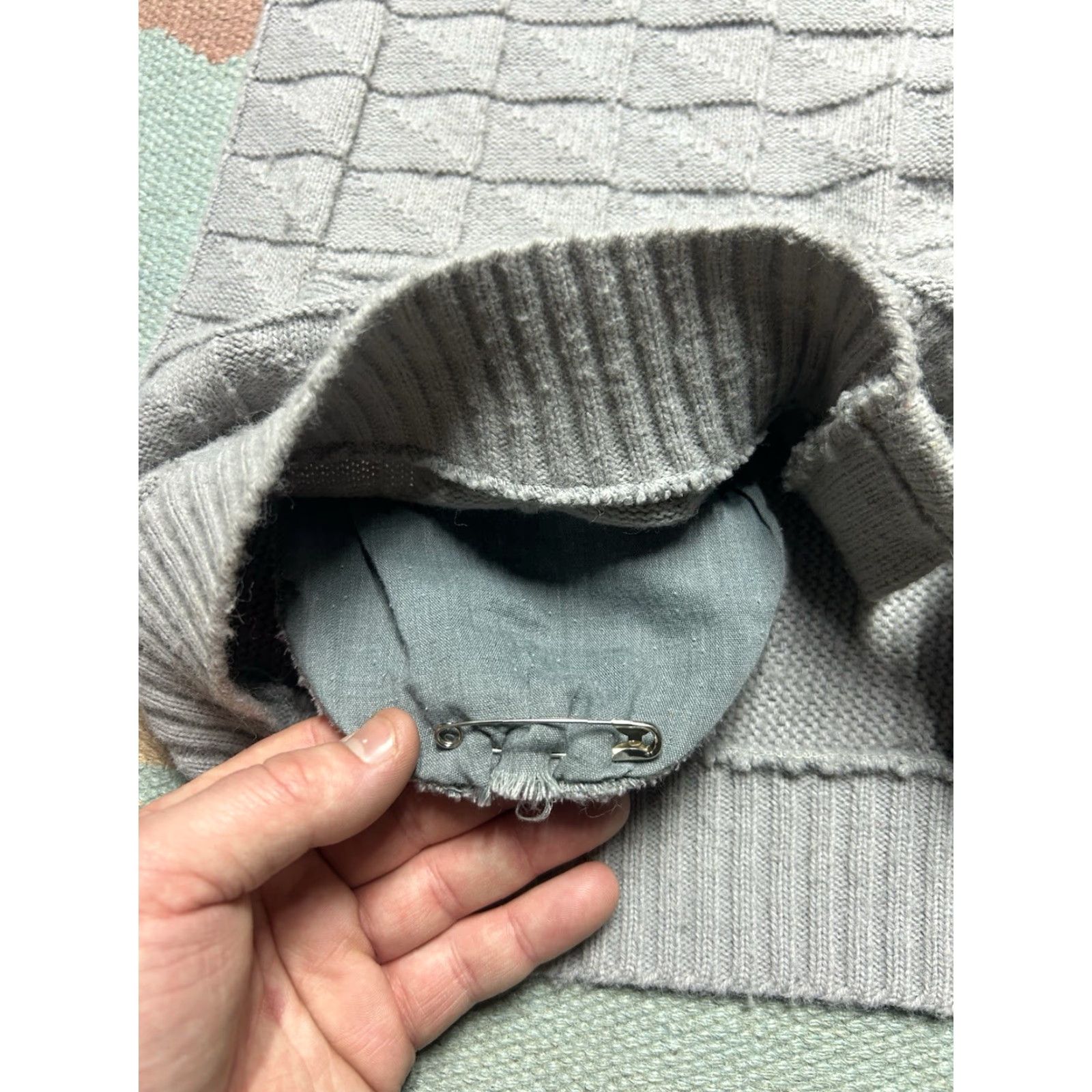 Vintage VINTAGE 70s Knit Cardigan Sweater Wool Blend Windowpane Gray AS IS Men’s Large Cardigan Wool Knit Gray Windowpane 70s Mens Large AS IS Size US L / EU 52-54 / 3 - 6 Thumbnail