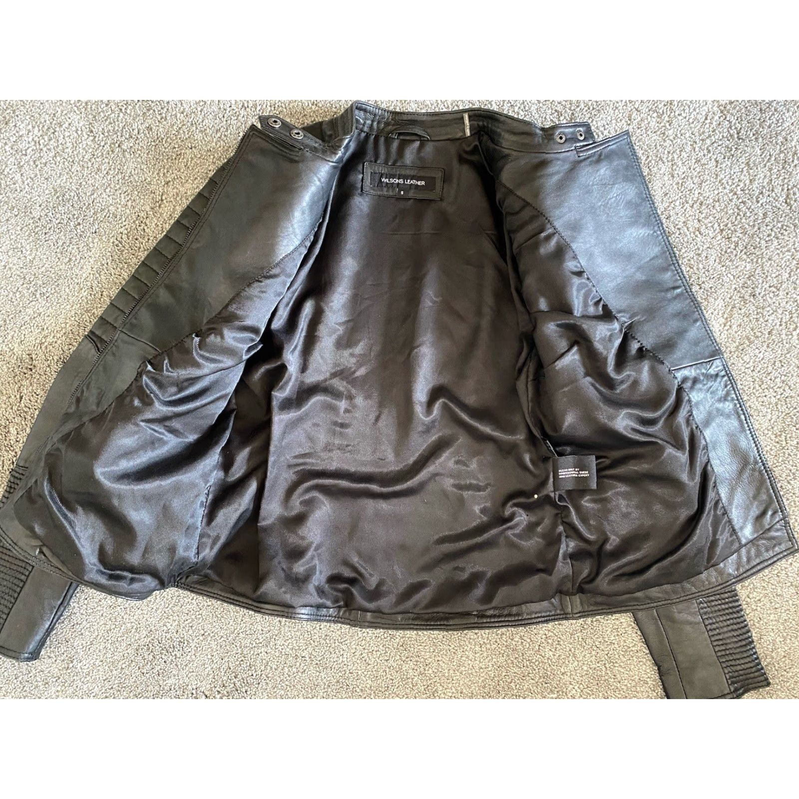 Vintage VINTAGE NWT New Wilsons Leather Jacket Women’s Size S Black MSRP 00 Size S / US 4 / IT 40 - 5 Thumbnail