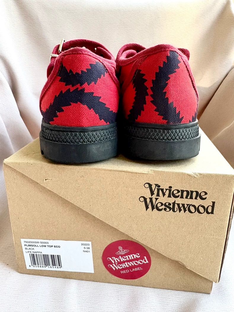 Vivienne Westwood Vivienne Westwood Black and red pirate Mary Jane flats Size US 7.5 / IT 37.5 - 8 Thumbnail