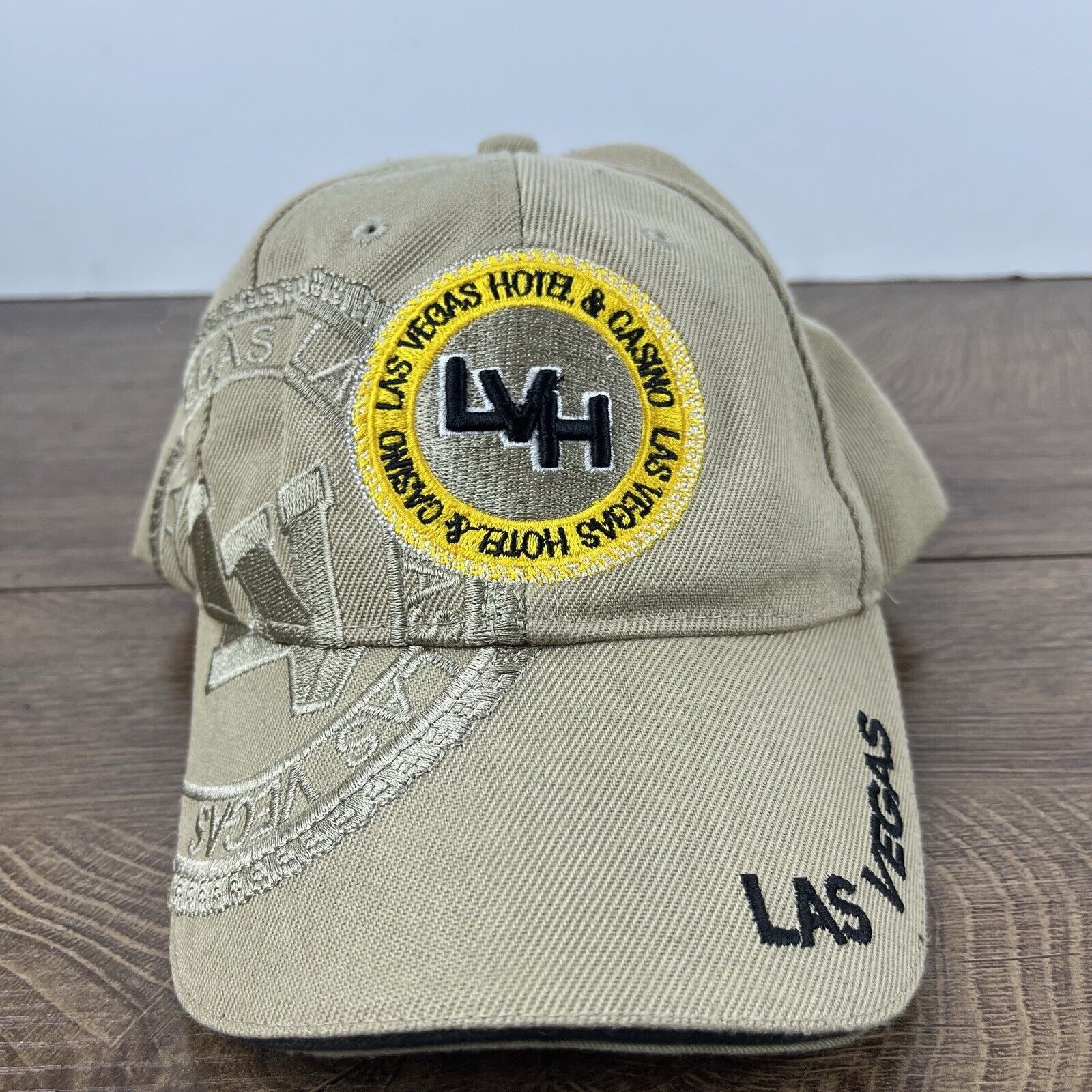 Other Las Vegas Hotel & Casino Hat Adjustable Hat Tan Hat Adjustab Size ONE SIZE - 3 Thumbnail