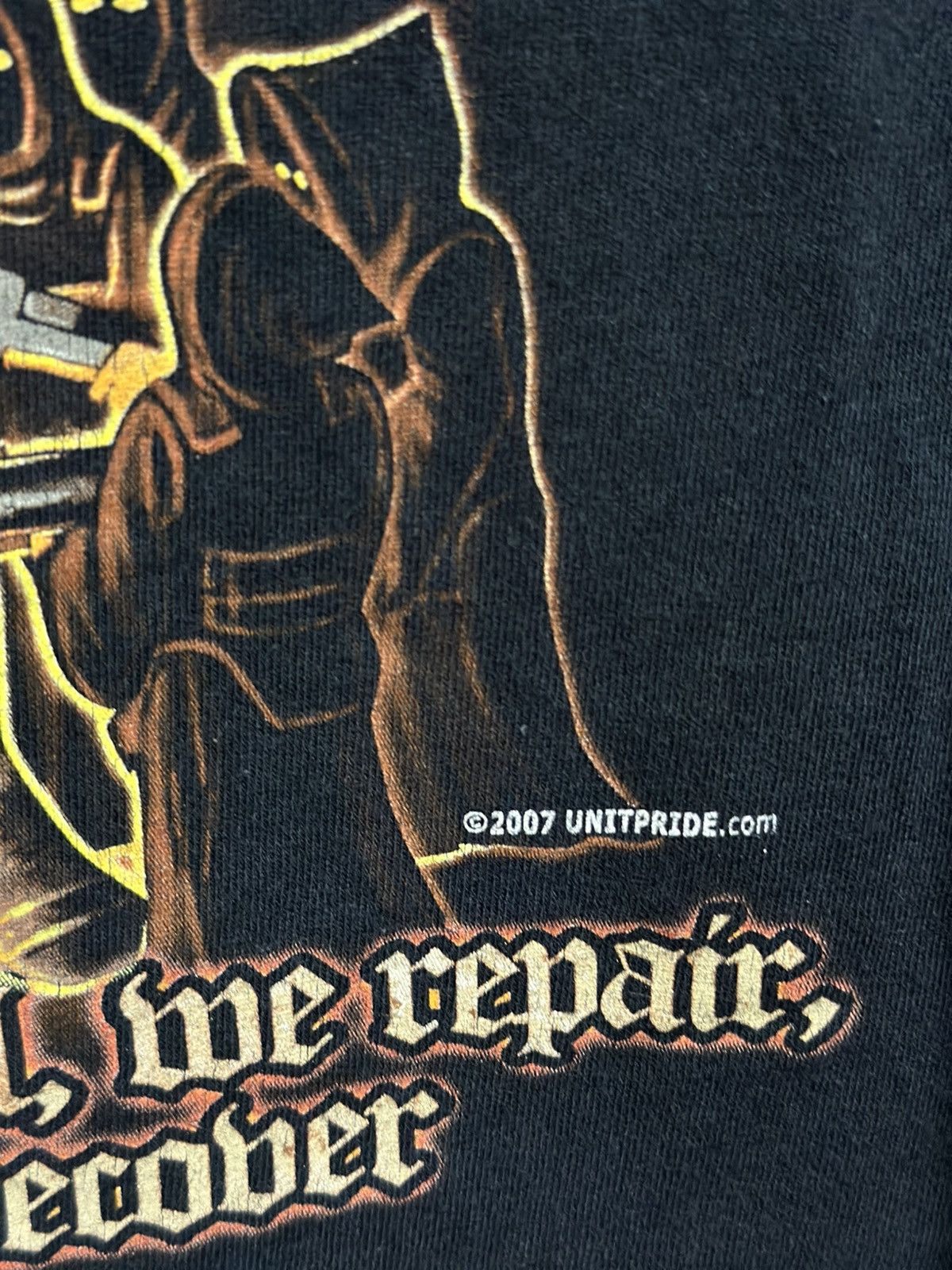 Vintage Vintage Vulcam’s Minions Long Sleeve Faded Tee Size US L / EU 52-54 / 3 - 11 Thumbnail