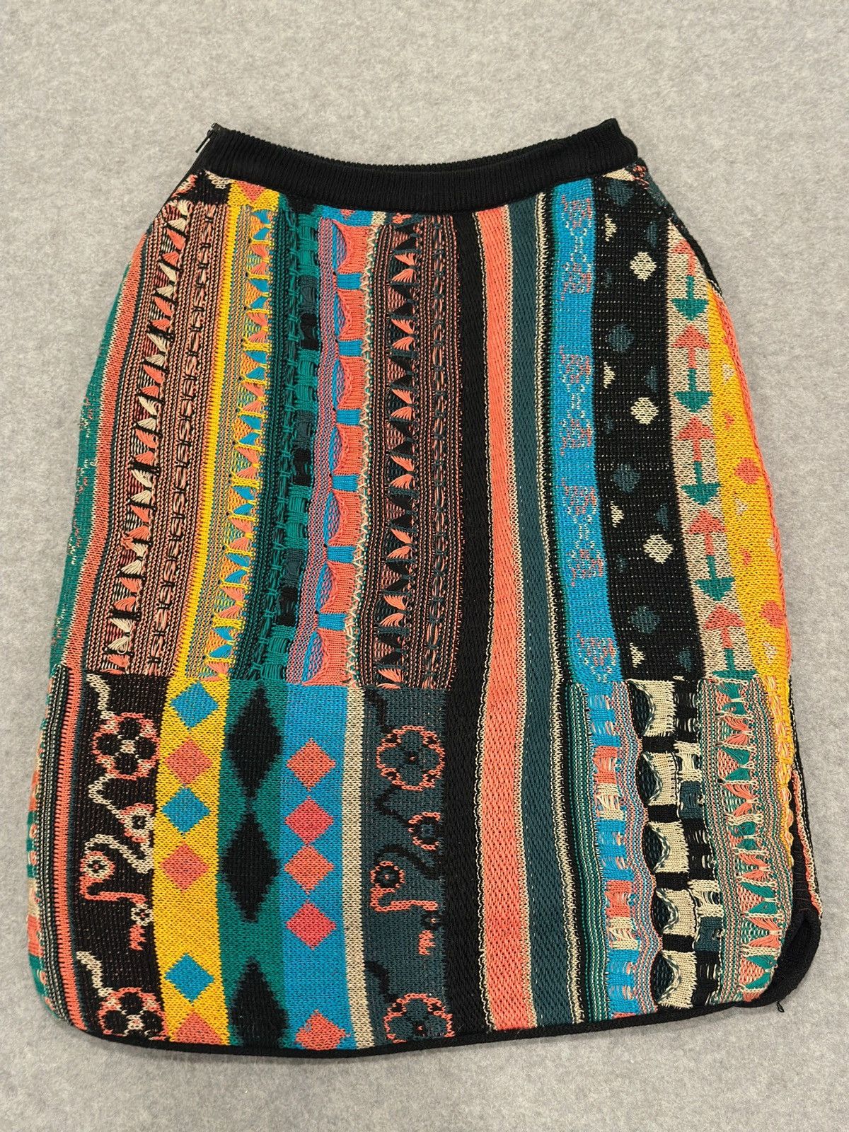 Coogi ARCHIVAL COOGI Australia 3D Knit Wool Skirt - RARE 90s Size 27" / US 4 / IT 40 - 1 Thumbnail