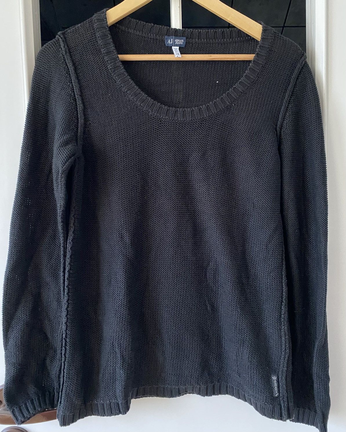 Armani Sweater Armani Size M / US 6-8 / IT 42-44 - 1 Thumbnail