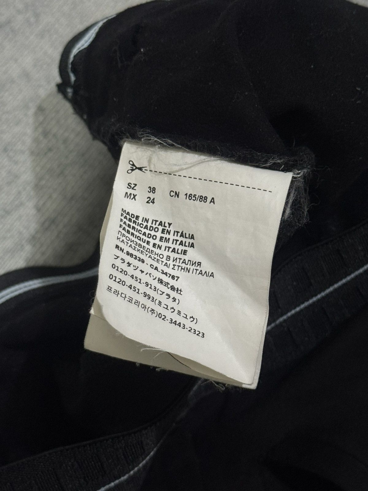 Prada Linea Rossa Scuba Trousers Size 26" / US 2 / IT 38 - 11 Thumbnail