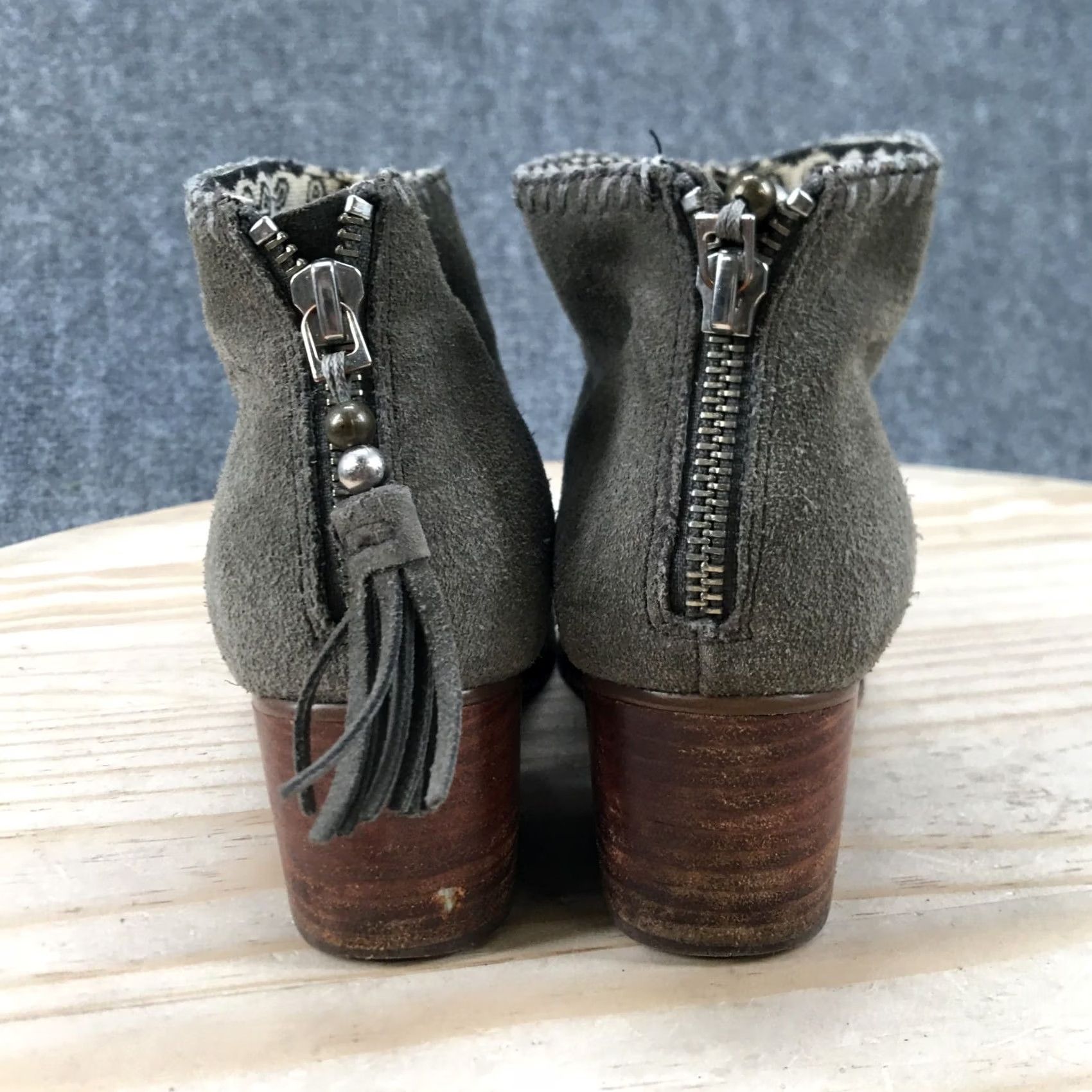 Toms Toms Boots Womens 6 Leila Ankle Booties Gray Suede Heels Zip Tasseled 10007309 Size US 6 / IT 36 - 7 Thumbnail