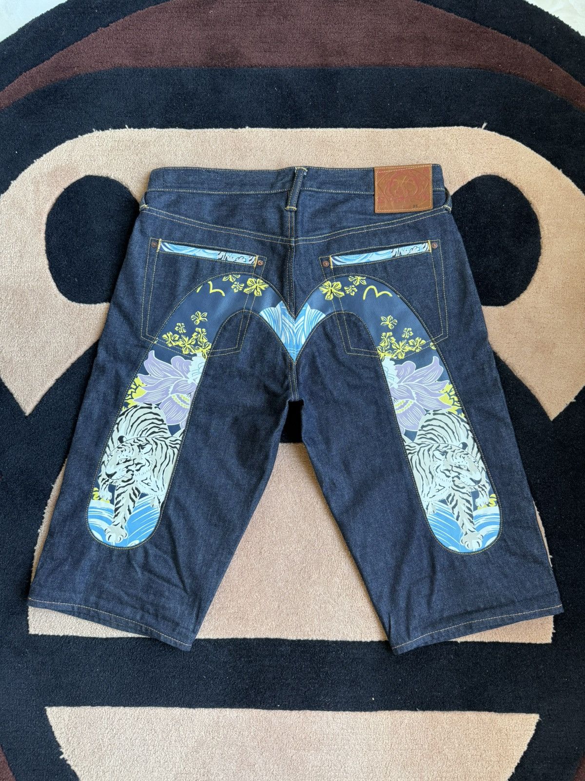 Evisu evisu tiger daicock style denim shorts size：33 Size US 33 - 1 Thumbnail