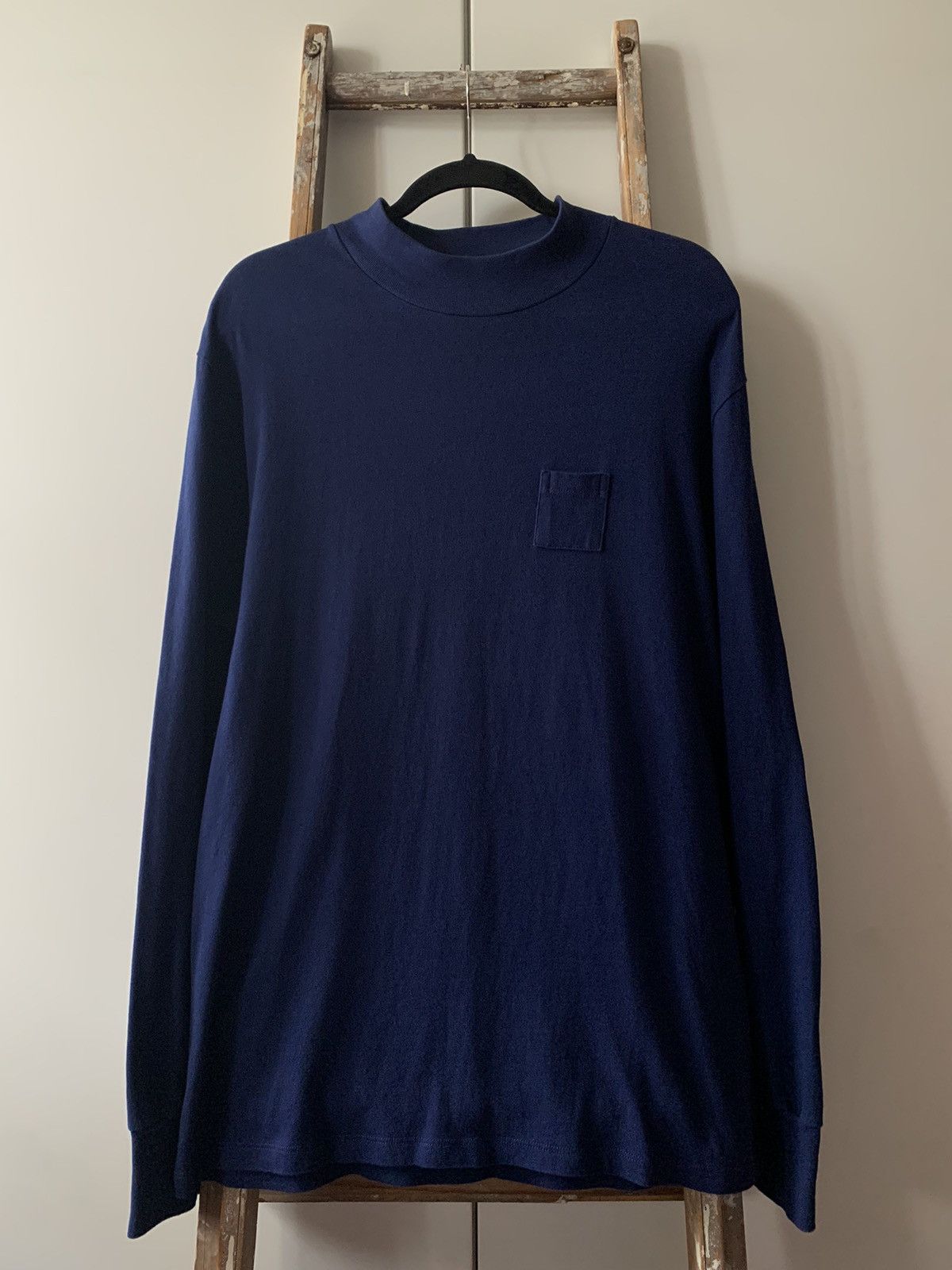 Aime Leon Dore AIMÉ LEON DORE DIMEBAG MINI POCKET MOCK NECK NAVY LONGSLEEVE Size US L / EU 52-54 / 3 - 6 Thumbnail