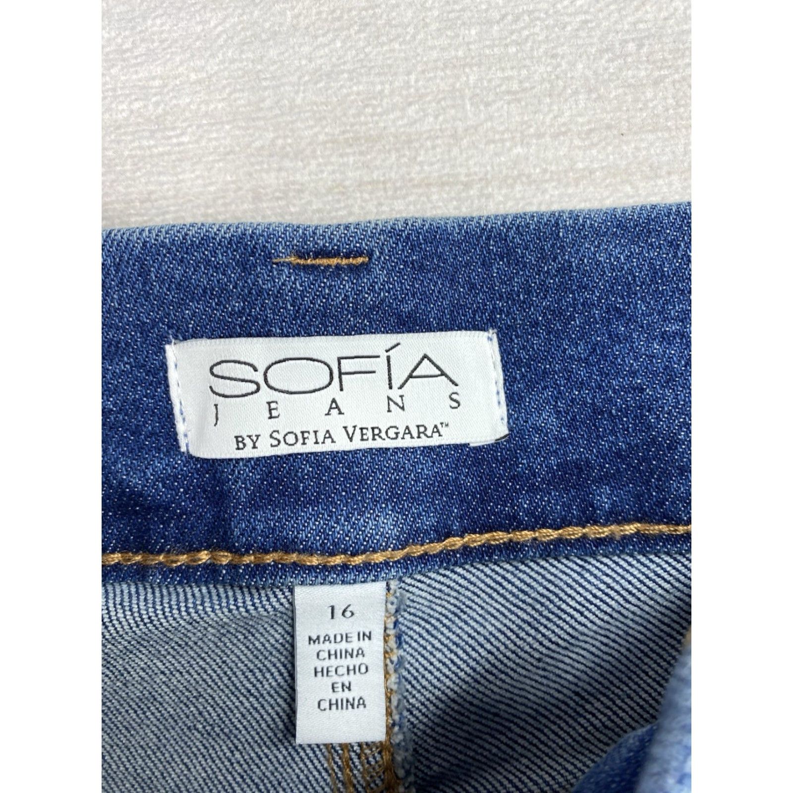 Vintage Sofia Vergara Sofia Jeans 16 Margot Wide-Leg High Rise Waist Distressed NWT Jeans Womens Size 38" / US 16 / IT 52 - 4 Thumbnail
