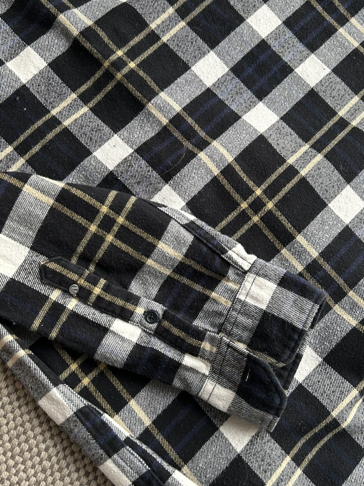 Scotch & Soda Scotch & Soda Flannel Patch Shirt Men’s Size US M / EU 48-50 / 2 - 9 Thumbnail