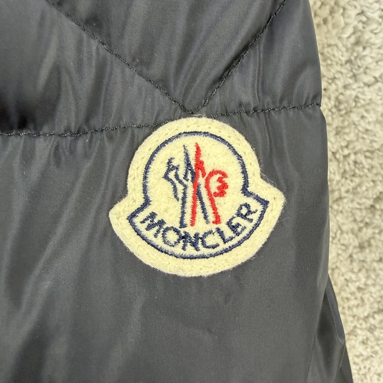 Moncler Moncler Drake Size 1 S Size US S / EU 44-46 / 1 - 6 Thumbnail