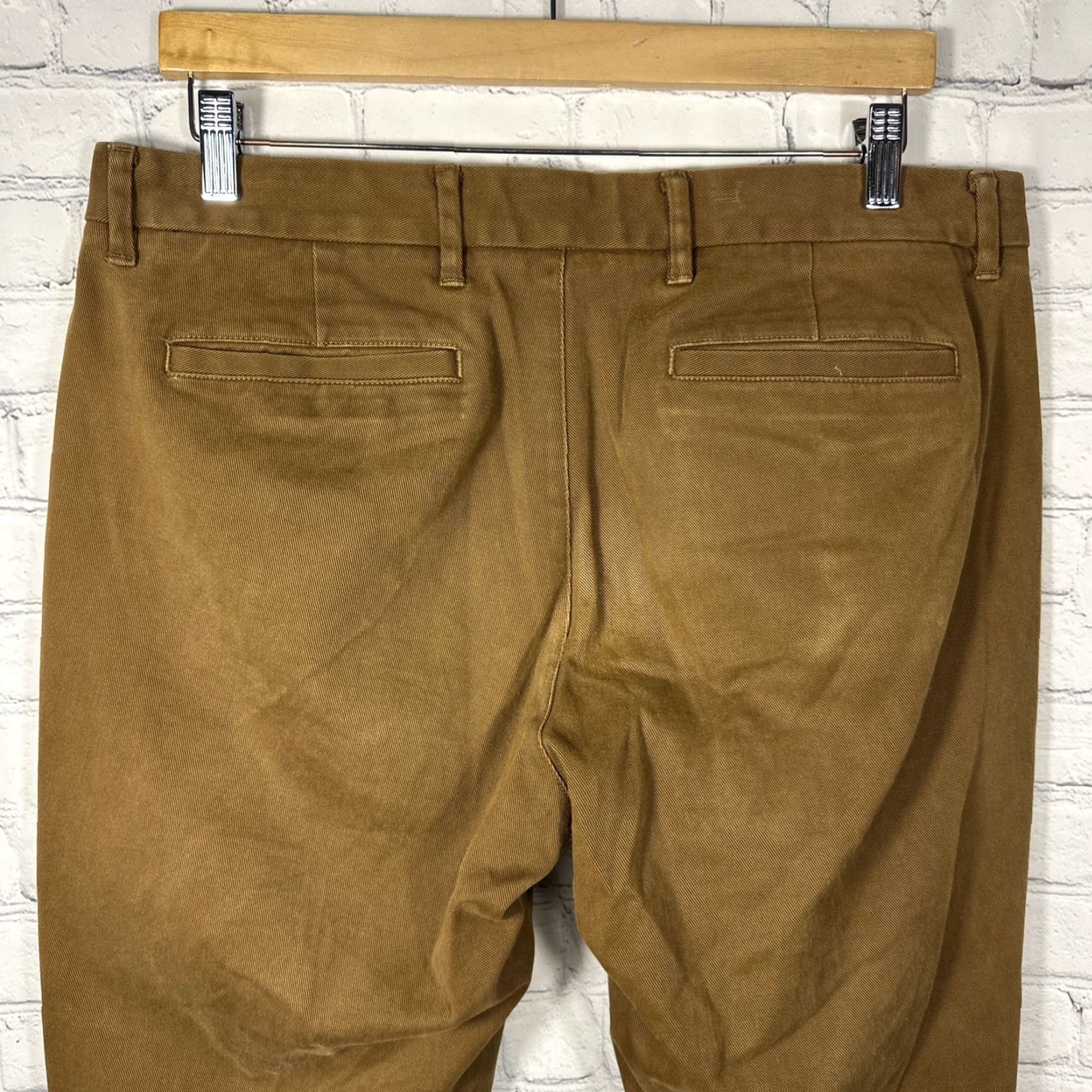 Bonobos Bonobos Athletic Fit Pants Mens 34 Brown Chino 31 Inseam Flat Front Zip Casual Preppy Workwear Shirt? Size US 34 / EU 50 - 4 Thumbnail