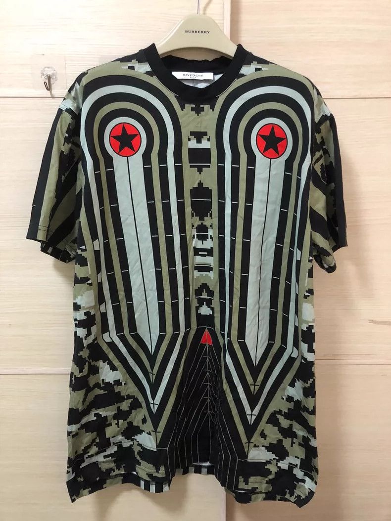 Givenchy Givenchy Short Sleeve T-Shirt 2506-Nextarrow Size US XS / EU 42 / 0 - 1 Thumbnail