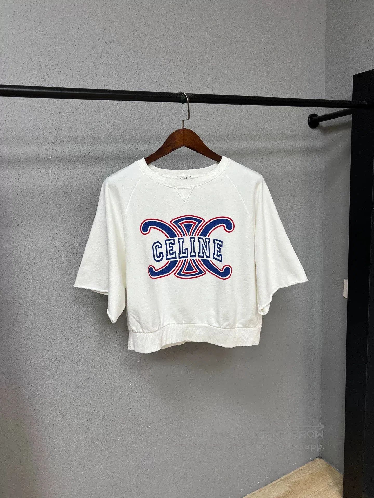 Celine Celine Short Sleeve Sweatshirt in White. Size US M / EU 48-50 / 2 - 1 Thumbnail