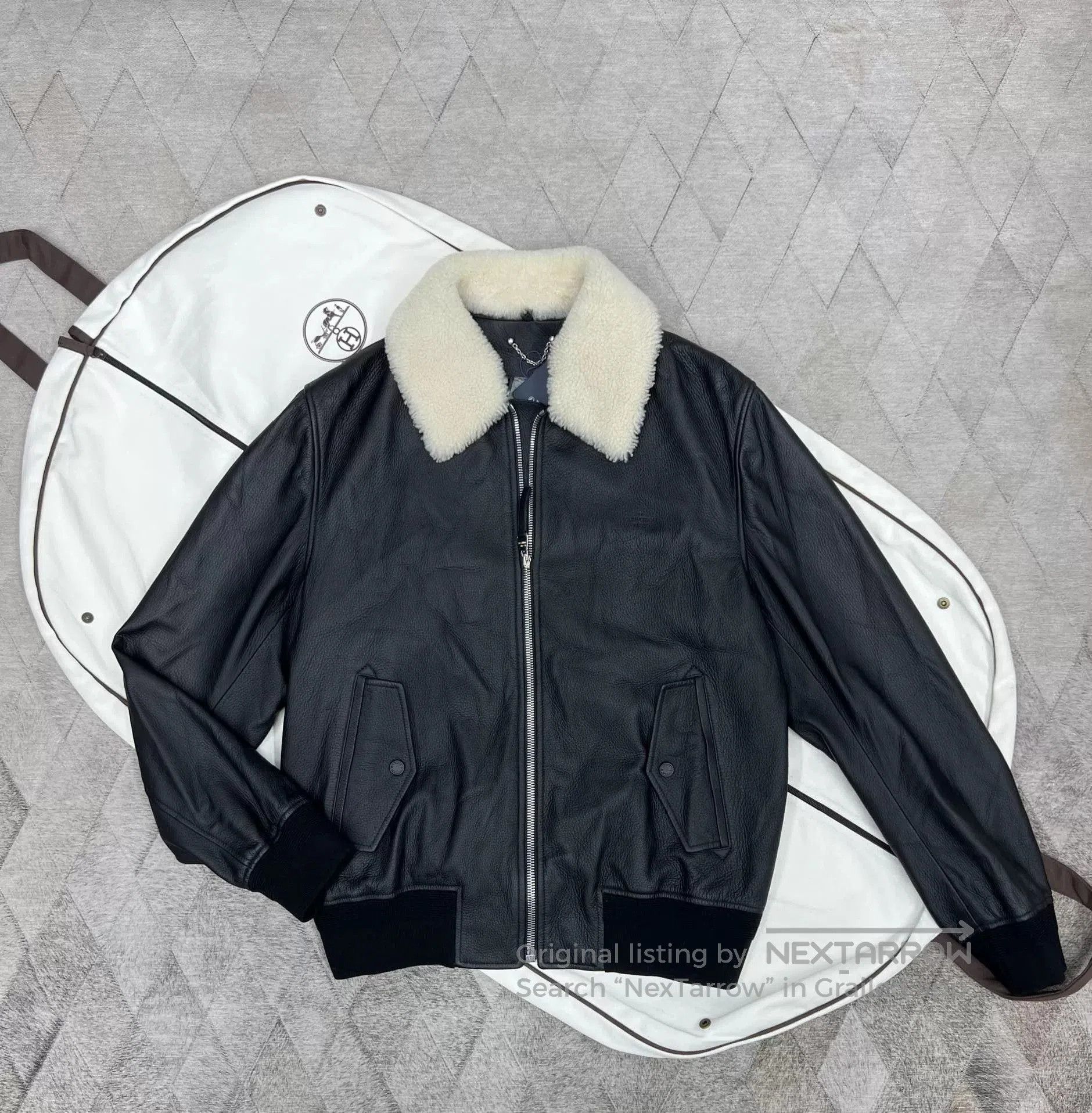 Louis Vuitton LV Deerskin Pilot Jacket Autumn Winter. Size US L / EU 52-54 / 3 - 1 Thumbnail
