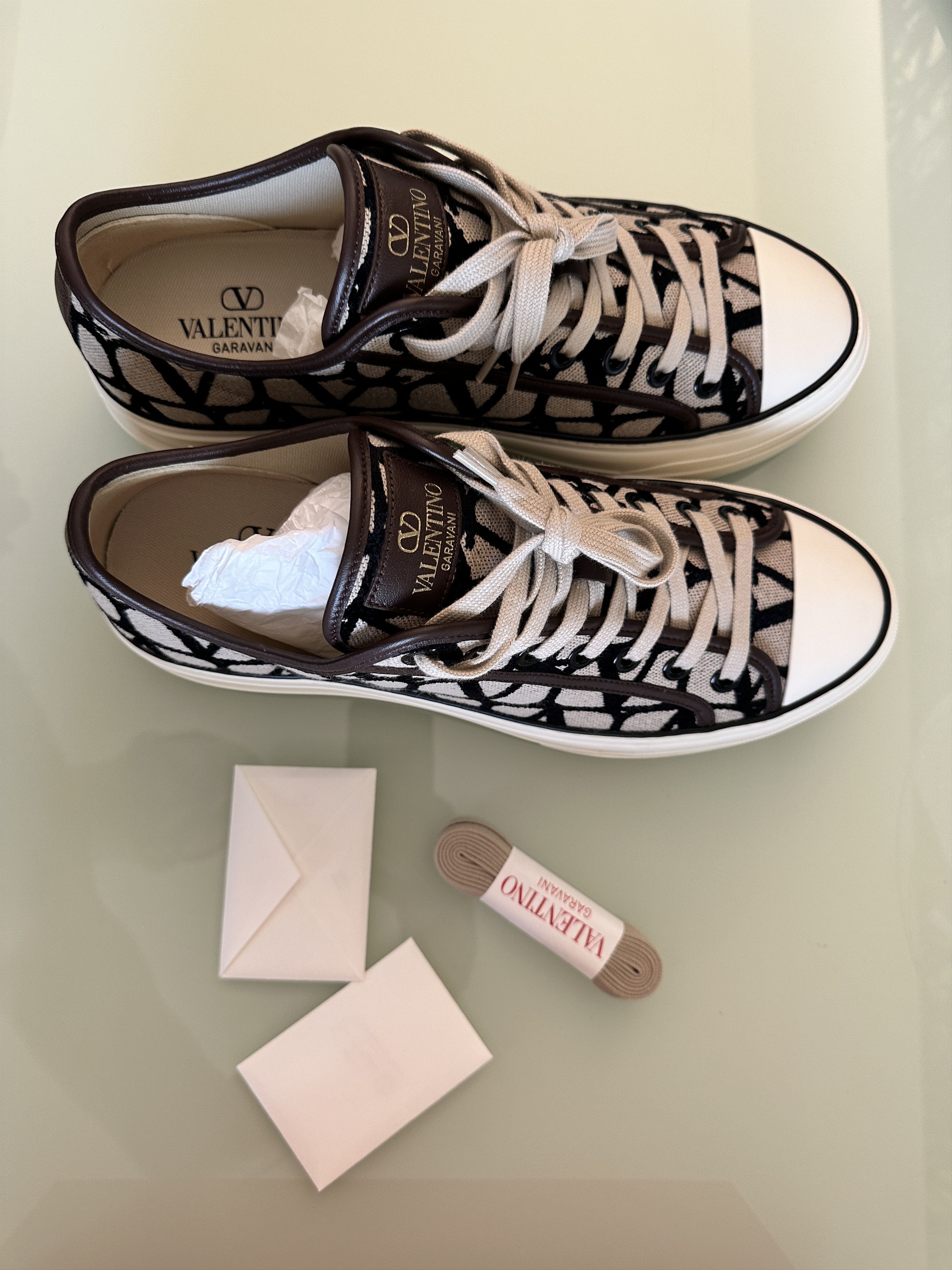 Valentino TOILLE ICONOGRAPH SNEAKER Size US 11 / EU 44 - 3 Thumbnail