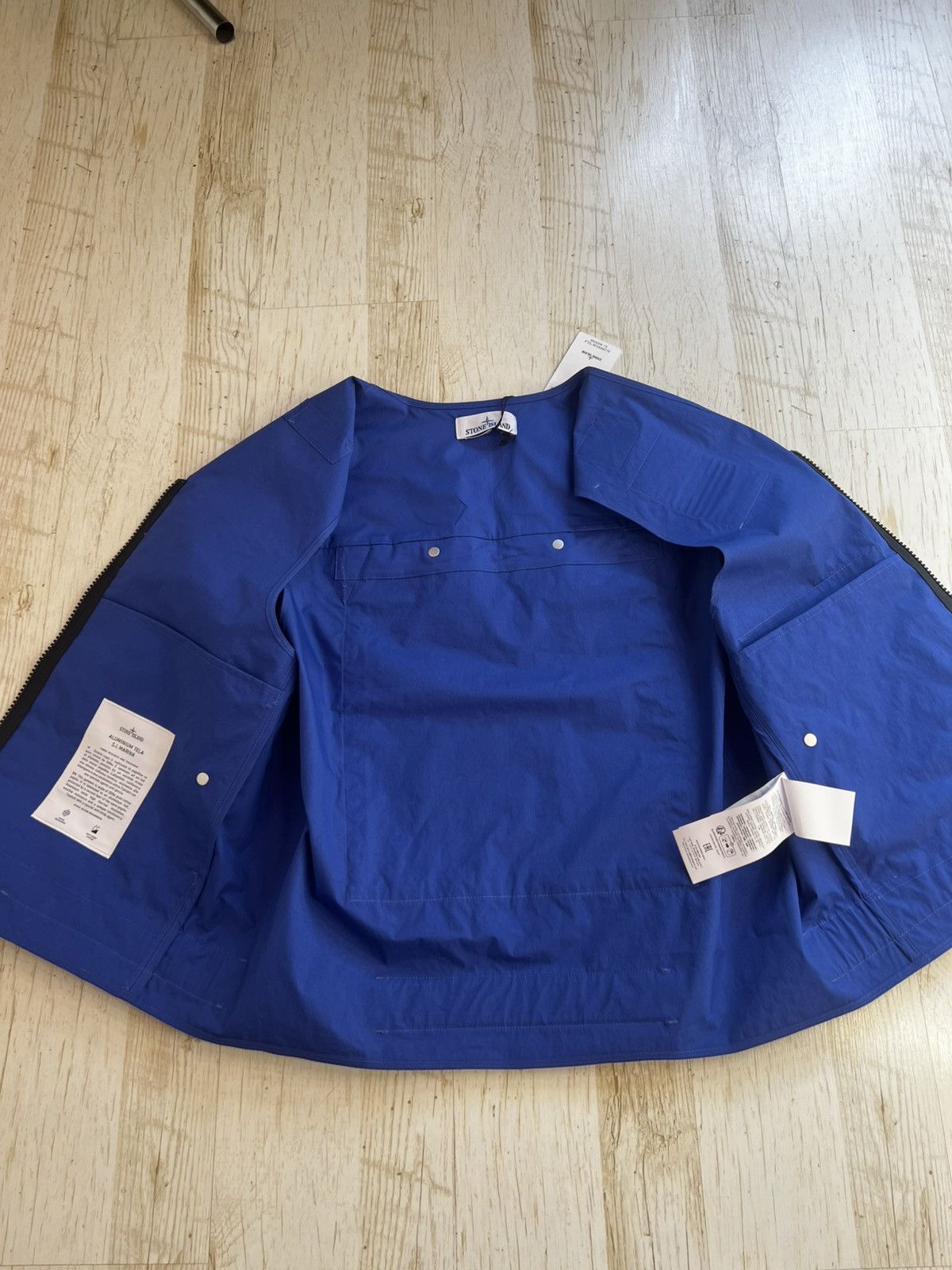 Stone Island Stone Island Marina Aluminium Tela Vest Size M Cotton New Size US M / EU 48-50 / 2 - 7 Thumbnail