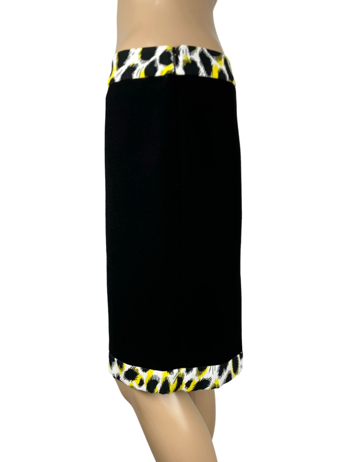 Moschino Moschino Couture Pencil Skirt Wool-Rayon size US8 Size 30" / US 8 / IT 44 - 6 Thumbnail