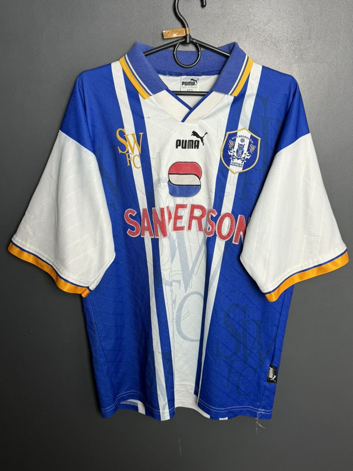Puma Sheffield Wednesday 95/97 Home Football Jersey Size US L / EU 52-54 / 3 - 1 Thumbnail