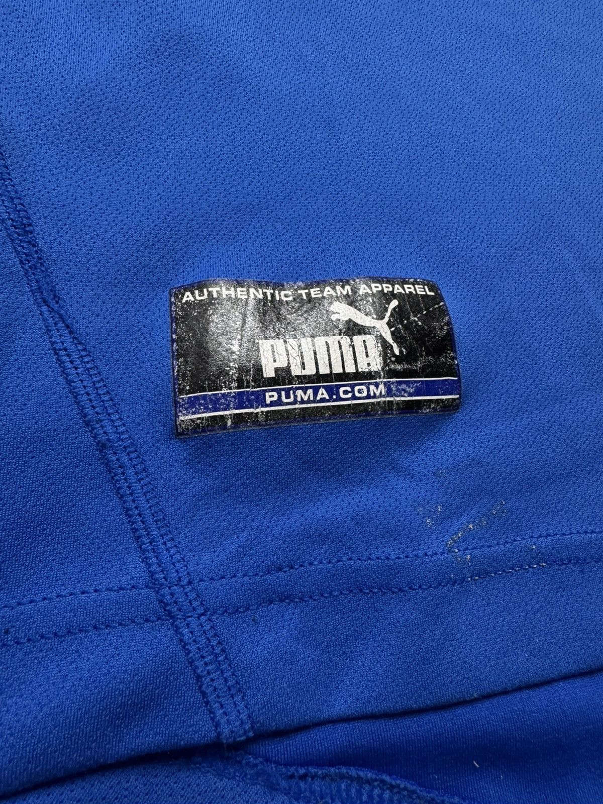 Puma × Vintage Vintage Puma Italy 2003/2004 home jersey size S Size US S / EU 44-46 / 1 - 7 Thumbnail