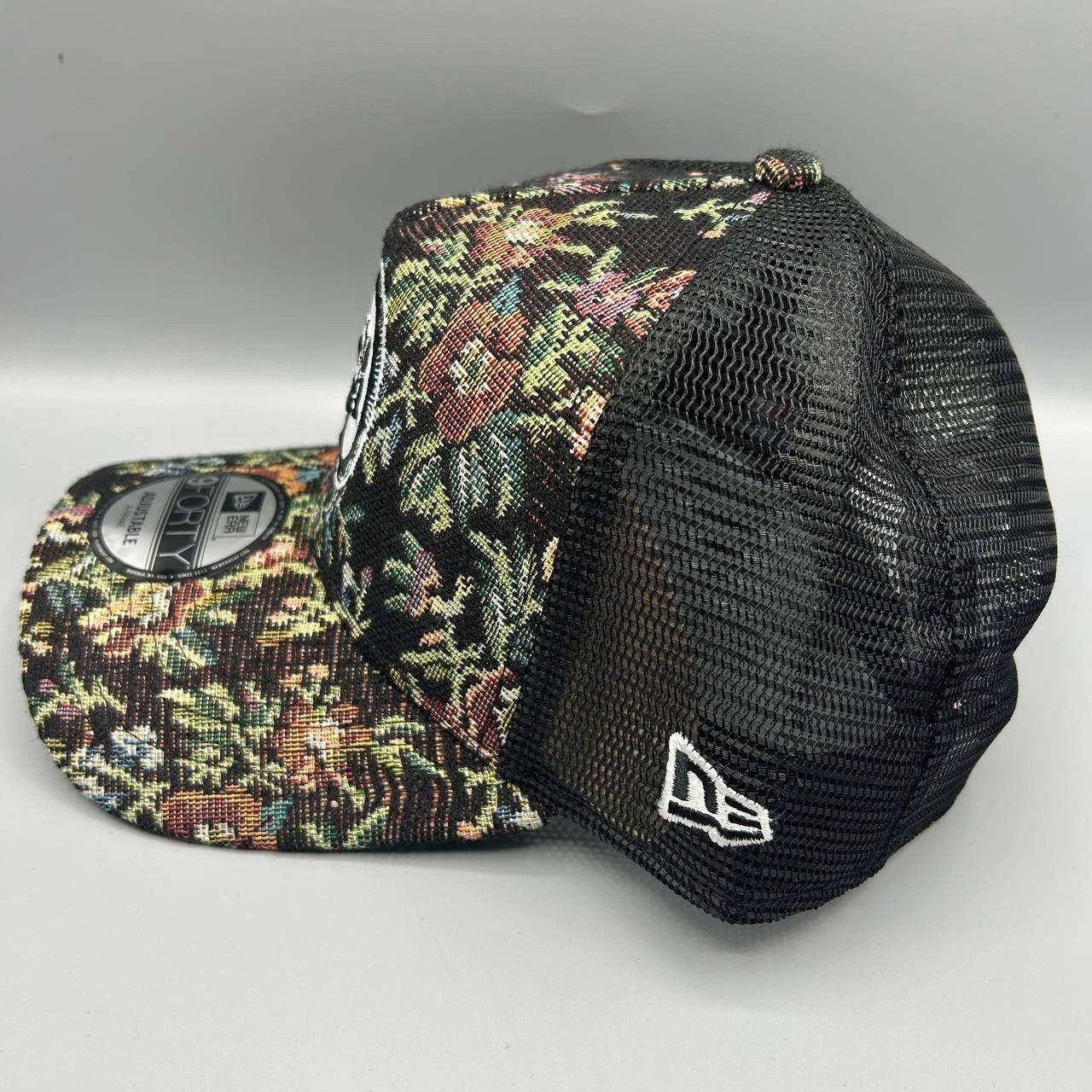 New Era Miami Dolphins NFL Trucker Hat Men Floral Snap Back A-Frame Size ONE SIZE - 8 Thumbnail
