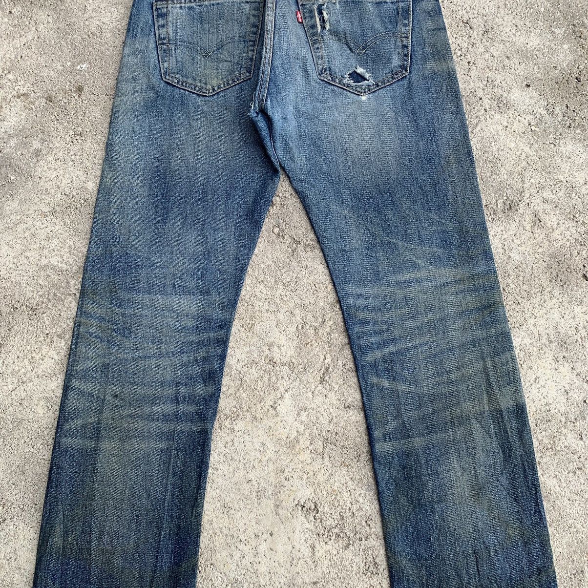 Levi's Y2K Levis 501 Button Fly Distressed Ripped Denim Jeans W30 Size US 30 / EU 46 - 10 Thumbnail