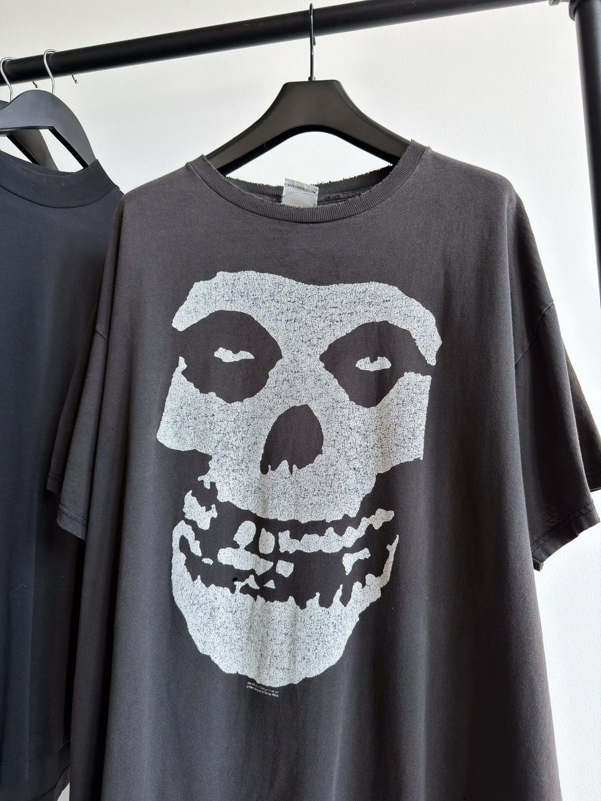 Band Tees Vintage 2000s Faded Thrashed Grunge Erd Misfits Band Tee Size US XL / EU 56 / 4 - 3 Thumbnail