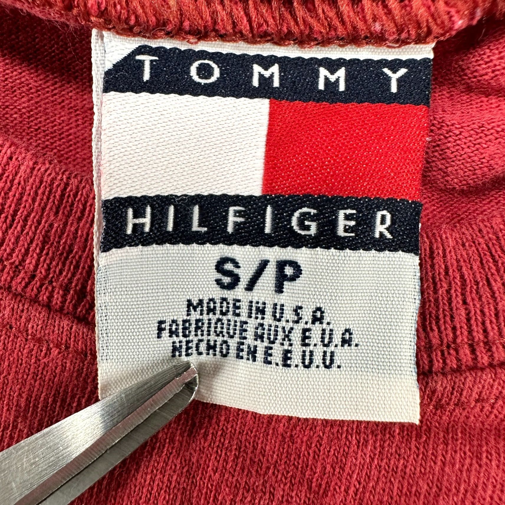 Tommy Hilfiger VINTAGE Tommy Hilfiger Shirt Women S Red Sleeveless Cotton 90s 90s Flag Tank Top T-Shirt Size S / US 4 / IT 40 - 3 Thumbnail
