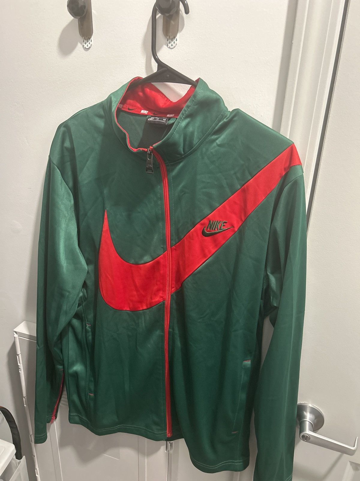 Nike Nike light Jacket Size US M / EU 48-50 / 2 - 2 Thumbnail