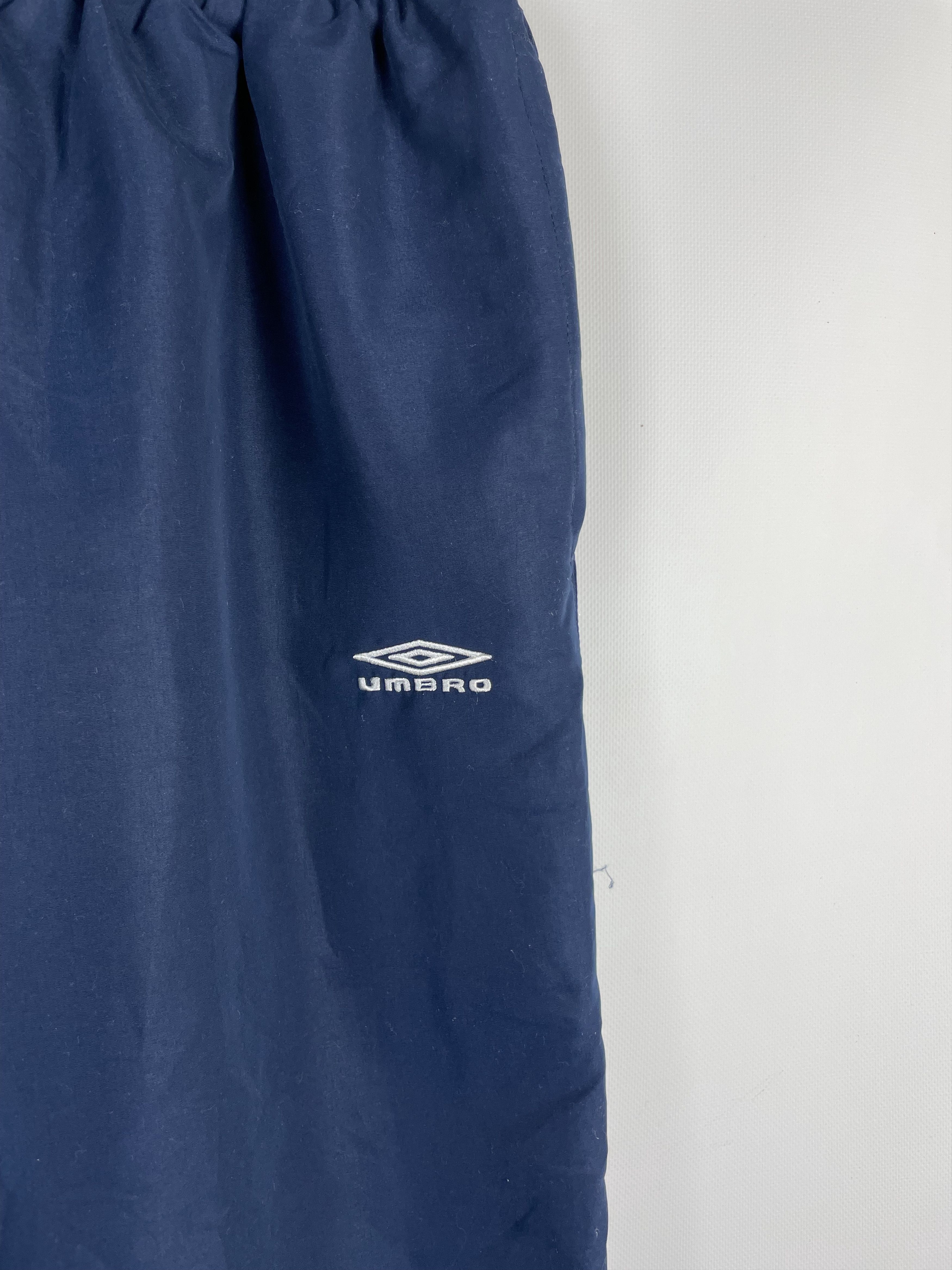 Umbro Umbro navy nylon track pants vintage baggy Size US 36 / EU 52 - 4 Thumbnail