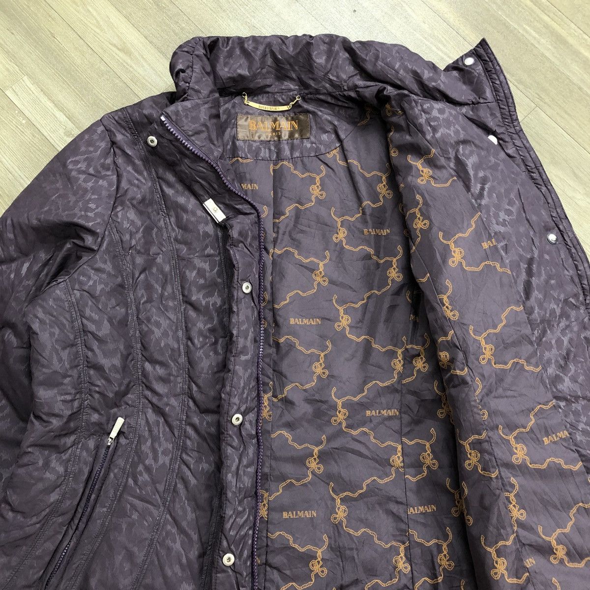 Balmain Vintage Balmain Paris Leopard Down Jacket Size M / US 6-8 / IT 42-44 - 7 Thumbnail