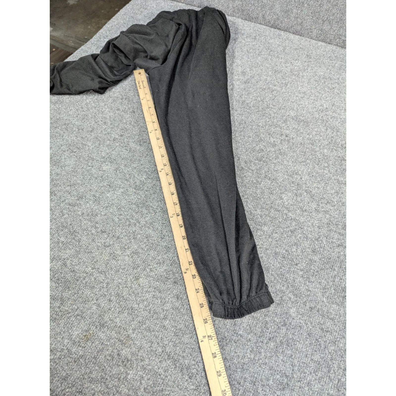 Vuori Vuori Womens XL Jogger Pants Black DreamKnit Athleisure Joggers Activewear Casual Travel Size 40" / US 18 - 7 Thumbnail