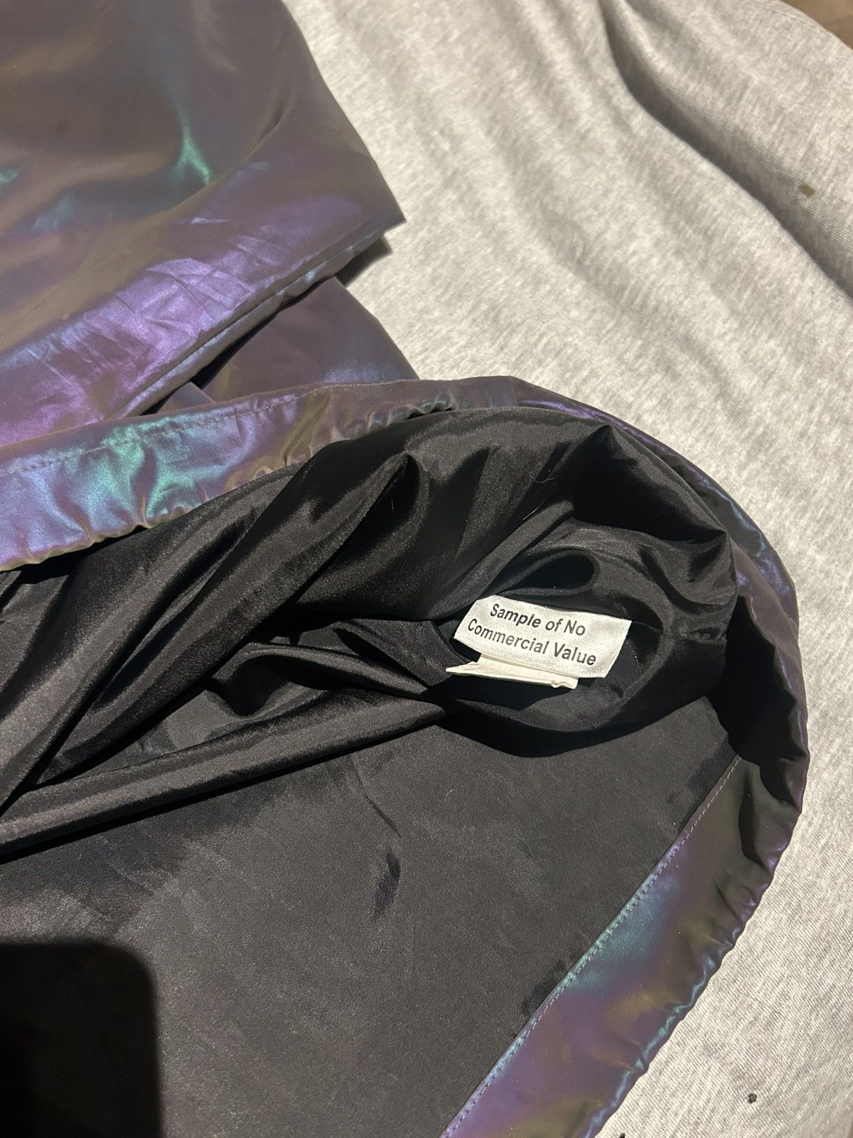 Ellesse Rare Ellesse Reflective Windbreaker - SAMPLE - Medium Size US M / EU 48-50 / 2 - 7 Thumbnail