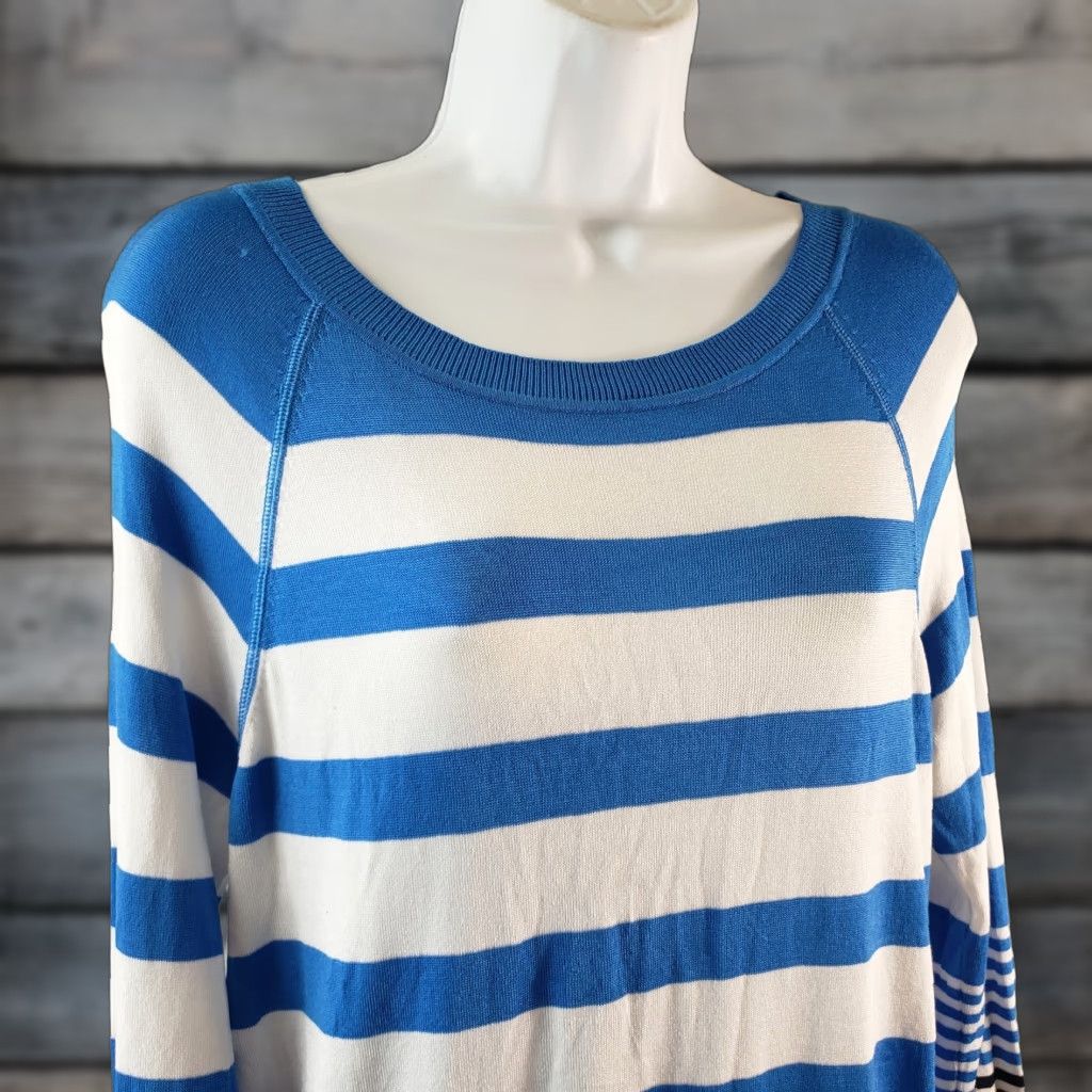 Tommy Bahama Tommy Bahama Womens Knit Top Sz Small Blue White Striped Long Sleeve Shirt Size S / US 4 / IT 40 - 1 Thumbnail