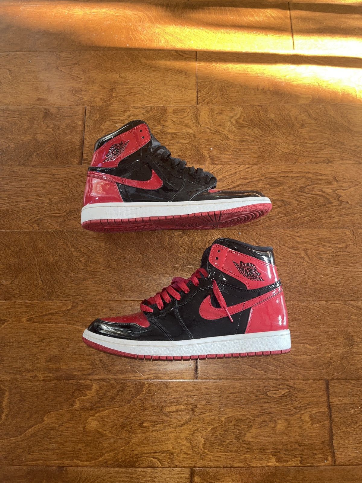 Jordan Brand Jordan 1 Retro High OG Patent Bred Size US 10.5 / EU 43-44 - 2 Thumbnail