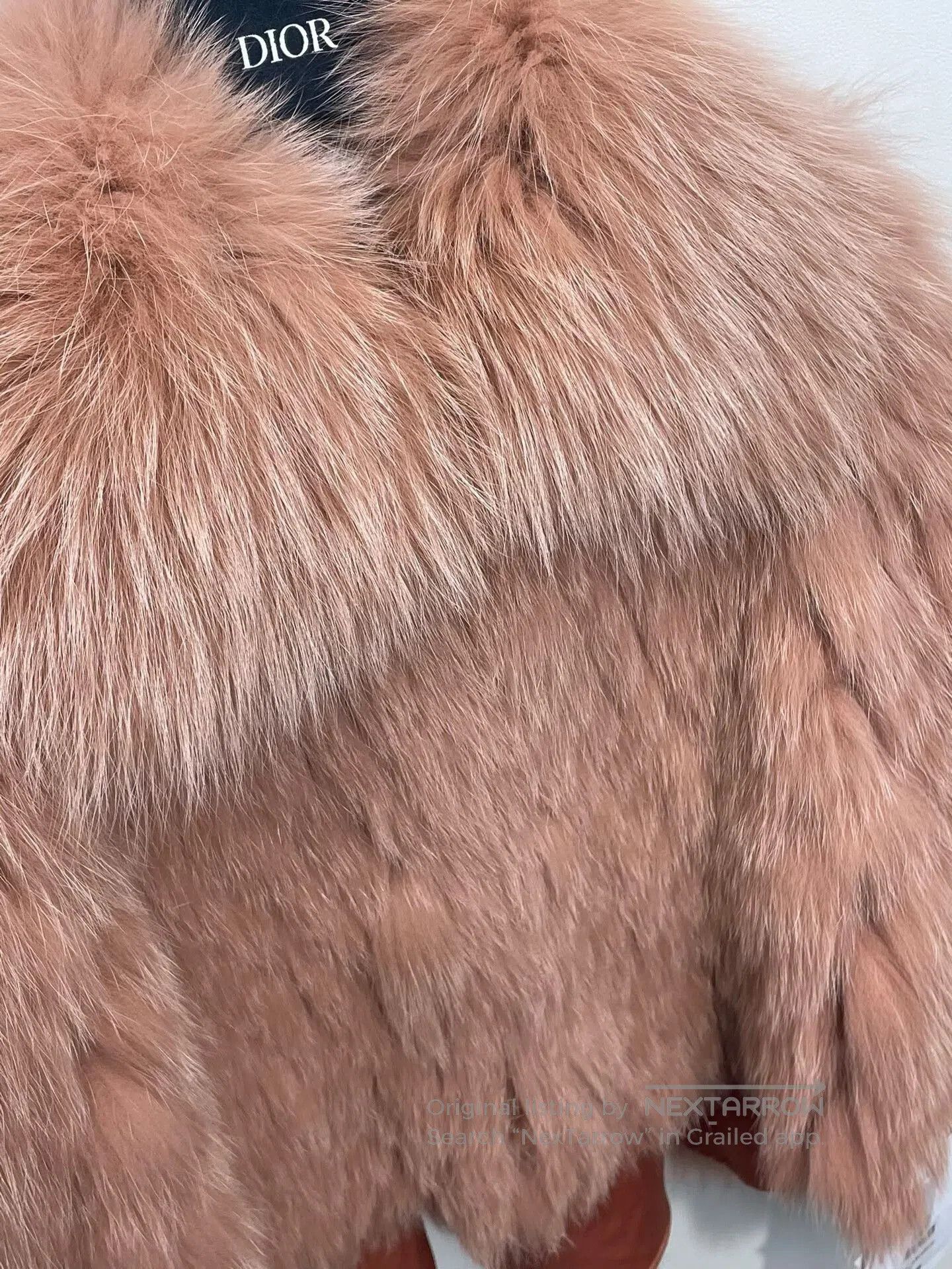 Dior Dior Fox Fur Cape Vest. Size XS / US 0-2 / IT 36-38 - 3 Thumbnail