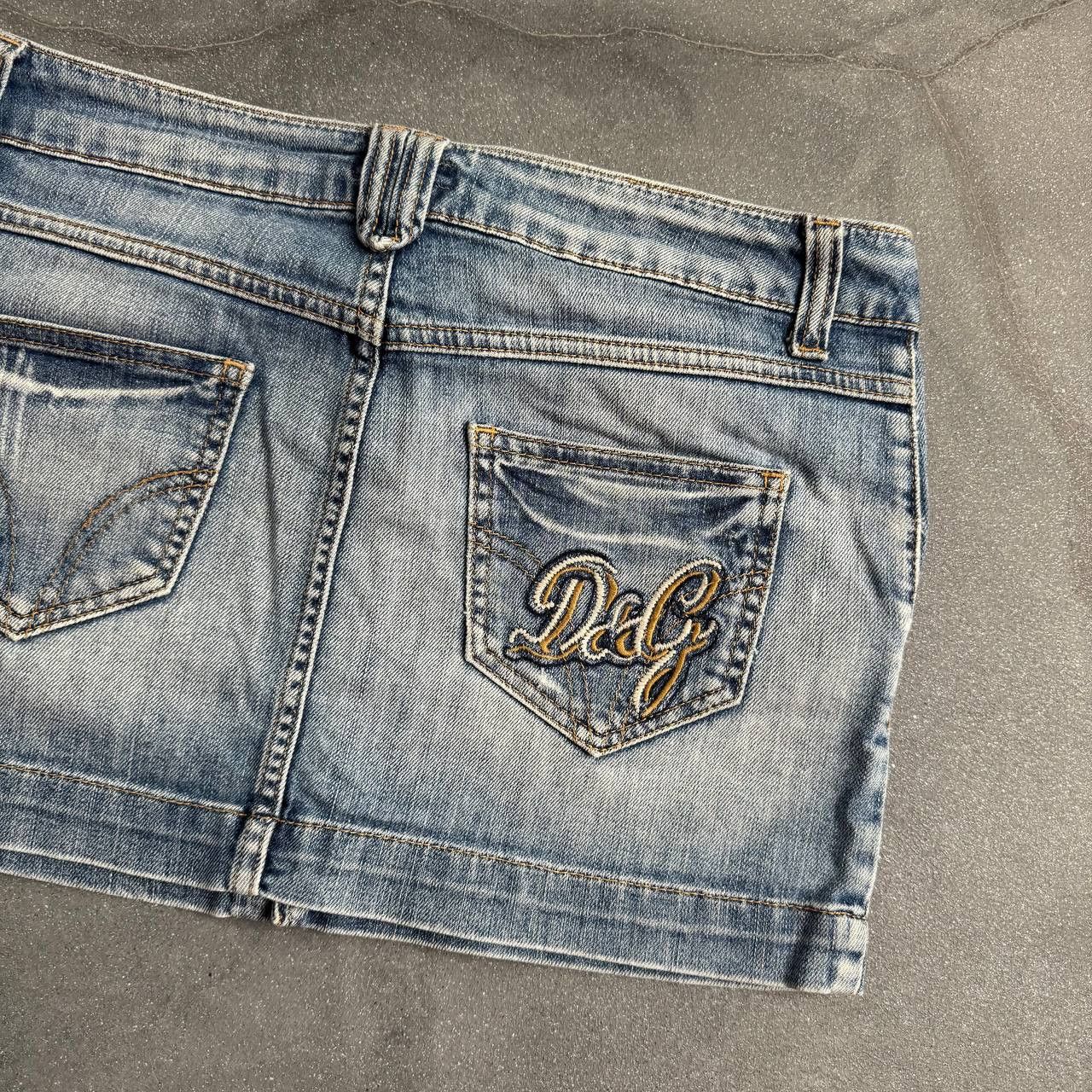 Dolce & Gabbana × Vintage D&G Dolce & Gabbana Vintage Mini Skirt Size 27" / US 4 / IT 40 - 3 Thumbnail