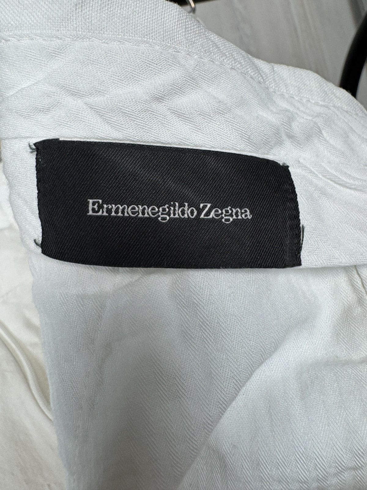 Ermenegildo Zegna Ermenegildo Zegna pure linen white classic casual pants Size US 40 / EU 56 - 11 Thumbnail