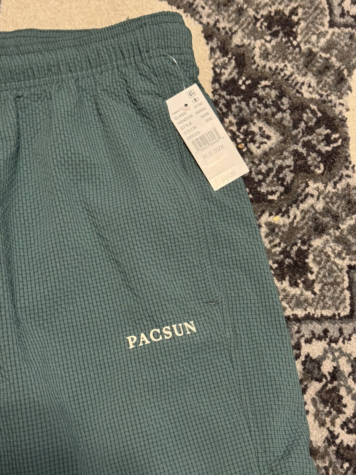 Pacsun Pacsun swim trunks 4.5” Size US 36 / EU 52 - 2 Thumbnail