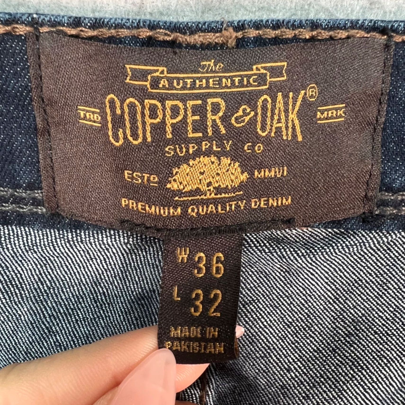 Vintage Copper & Oak Mens Jeans 36x32 Slim Straight Denim Blue Cotton Spandex 5-Pocket Casual Regular Rise Mid 10-12 Inseam 32in Blue Jeans Mens Size US 36 / EU 52 - 3 Thumbnail